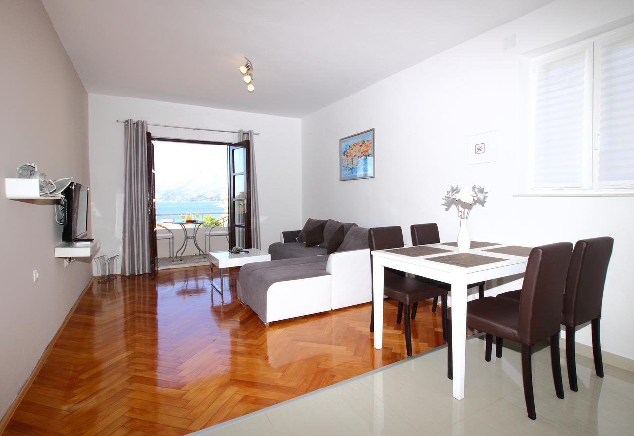 Apartments Dubreta Cavtat Esterno foto